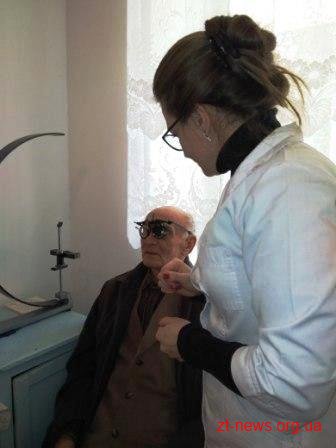 Лікарі області провели огляд жителів Овруцького району Лікарі області провели огляд жителів Овруцького району