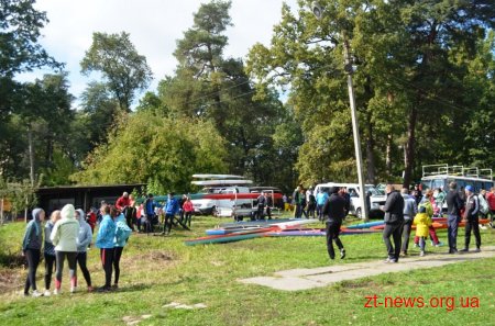 На вихідних у Житомирі відбулися змагання з веслування на байдарках і каное