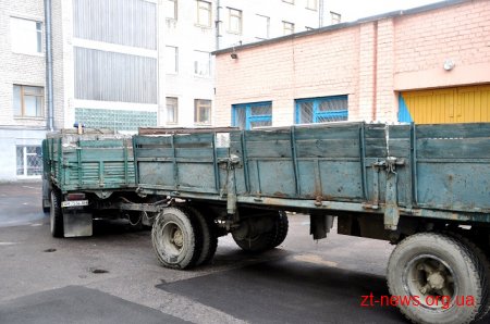 Житомирська область відправила 760 листів шиферу до Калинівки