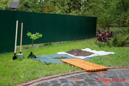 На Малинщині відкрили пам'ятник «мечу Колесова»
