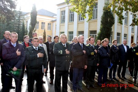 На Малинщині відкрили пам'ятник «мечу Колесова»