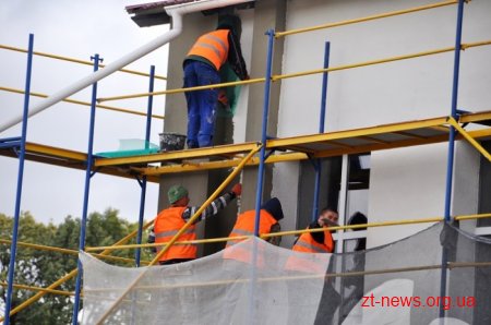 В Гришковецькій гімназії завершили роботи з утеплення