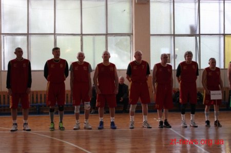 У Житомирі розпочалися VII літні Всеукраїнські ігри ветеранів спорту з баскетболу
