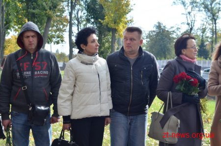 На військовому кладовищі перепоховали останки Артема Абрамовича