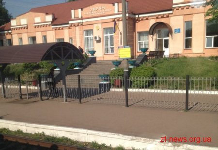 На Овруччині лісівники перекривали залізничну колію