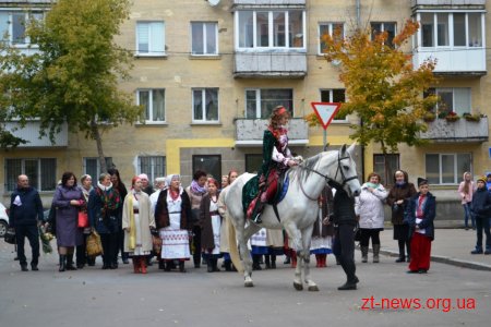 В Житомирі вдруге провели Покровське весілля