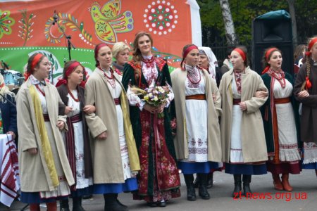 В Житомирі вдруге провели Покровське весілля