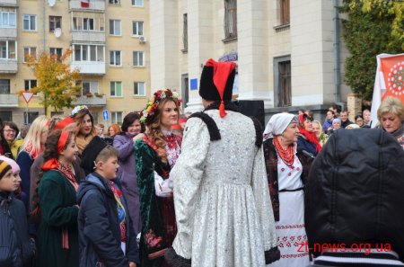 В Житомирі вдруге провели Покровське весілля