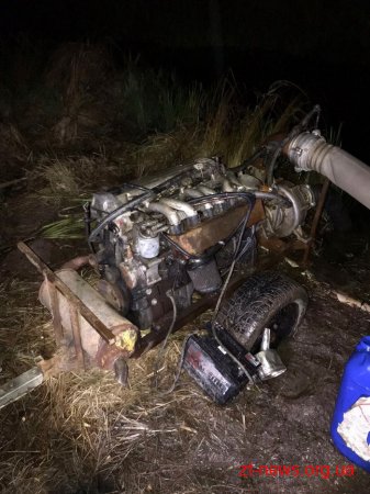 На Житомирщині СБУ припинила нелегальний видобуток бурштину в промислових масштабах