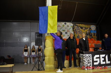У Житомирі розпочався Відкритий чемпіонат з футзалу