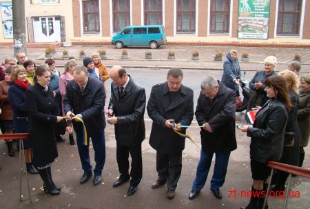В Овруцькому районі відкрили сучасний фронт-офіс для обслуговування пенсіонерів