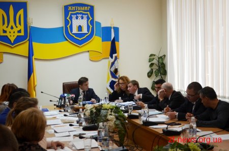Житомир отримав 5 мільйонів гривень субвенції, щоб виплатити зарплату медикам
