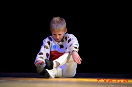 Учасники з 5 країн світу розпочали змагання у Міжнародному Хореографічному конкурсі