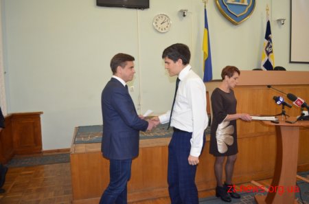 Обдаровані діти Житомира отримали стипендії міського голови