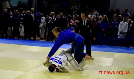 Представники Житомирщини здобули золото та дві бронзи на Чемпіонаті України з дзюдо