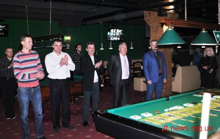 У Житомирі майже півсотні учасників змагаються у Чемпіонаті з більярдного спорту