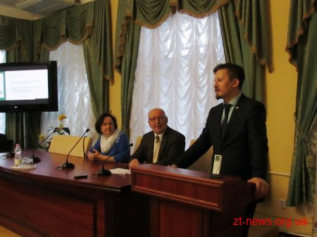 У Житомирі підприємців та студентів навчали розвивати малий і середній бізнес