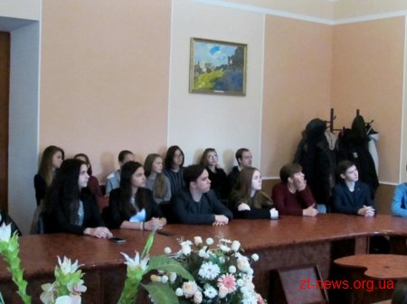 У Житомирі проаналізували мову вивісок та реклами