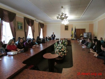У Житомирі проаналізували мову вивісок та реклами