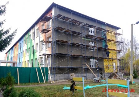 У Барашівській громаді за кошти ДФРР проводять термомодернізацію школи