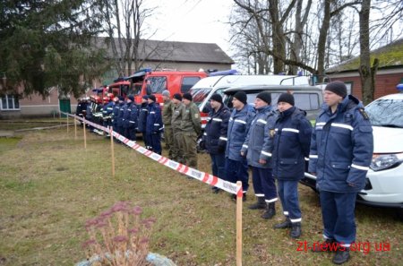В одному із сіл області провели навчання на випадок вибуху складів зі зброєю