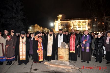 На майдані Корольова відбулося Віче до Дня Гідності та Свободи