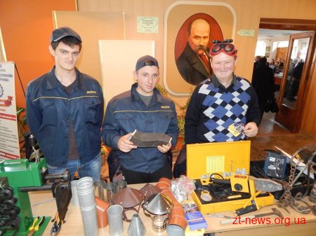 2,5 тис. житомирських школярів «приміряли» на себе майбутні професії в імпровізованому студмістечку