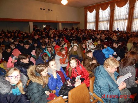 2,5 тис. житомирських школярів «приміряли» на себе майбутні професії в імпровізованому студмістечку