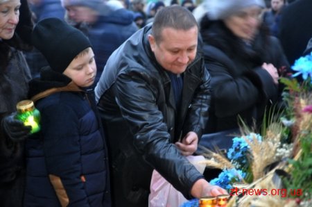 У Житомирі вшанували пам’ять жертв Голодомору