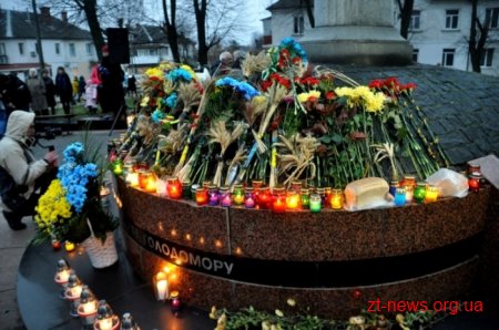 У Житомирі вшанували пам’ять жертв Голодомору