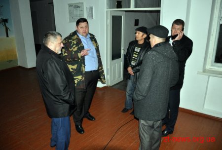 Словечанську школу залило дощем, через незавершені покрівельні роботи