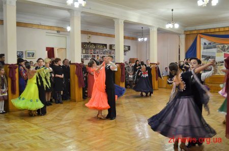 У Житомирі відбувся перший військовий бал учасників АТО