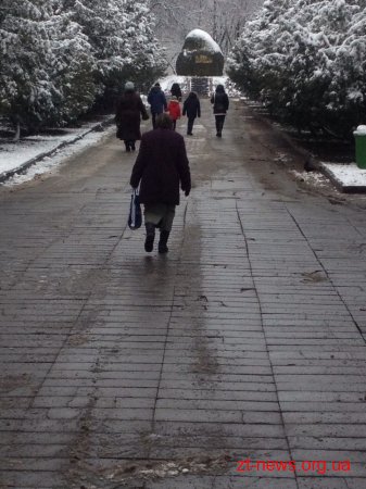 Під час прибирання вулиць міста від снігу використали 70 тонн протиожеледної суміші та 10 тонн солі