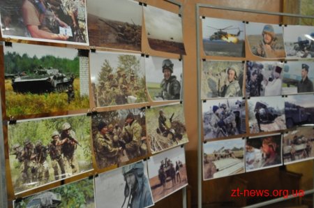 У Житомирі військовослужбовців області урочисто вітали з професійним святом