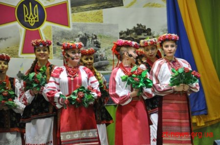 У Житомирі військовослужбовців області урочисто вітали з професійним святом