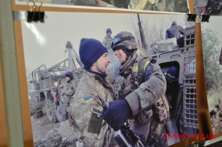 У Житомирі військовослужбовців області урочисто вітали з професійним святом