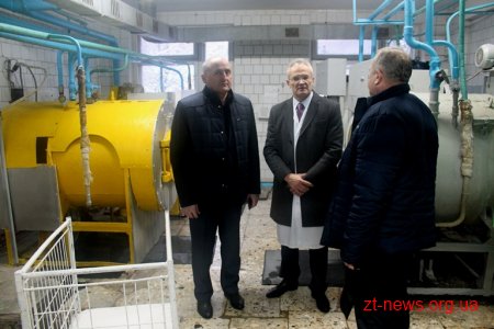 Голова обласної ради відвідав обласну дитячу лікарню