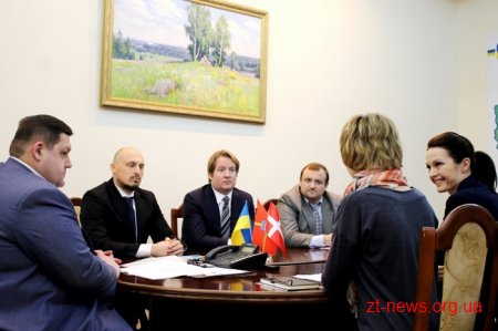 Ігор Гундич провів зустріч з датськими інвесторами щодо будівництва сонячної електростанції на Житомирщині