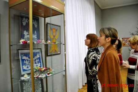 В обласному краєзнавчому музеї відкрилася виставка новорічно-різдвяної атрибутики ХХ століття