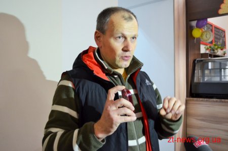 «Федерація спортивного туризму» отримала сучасні базові станції для спортивного орієнтування
