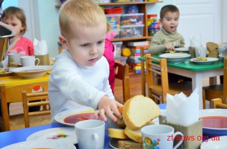 У дитячих садочках Житомира нове меню харчування