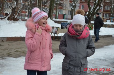 У мікрорайоні Маликова відбулося новорічне свято для дітей