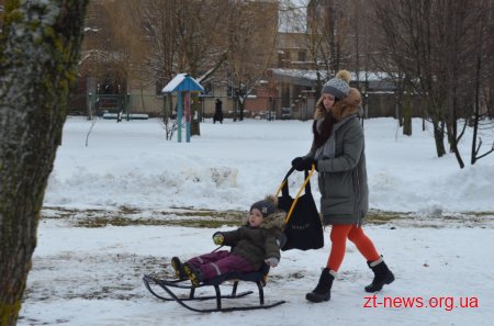 У мікрорайоні Маликова відбулося новорічне свято для дітей
