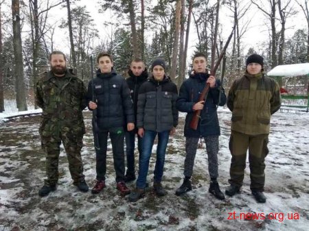 На Житомирщині провели перший вишкіл «Школа ройових козацьких джур»