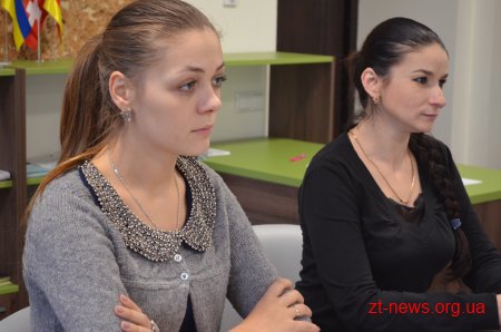 У Житомирі презентували результати ґендерного моніторингу виборів до ОТГ