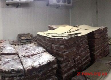 На Житомирщині припинили діяльність групи осіб, які постачали до дитячих садків неякісне м’ясо