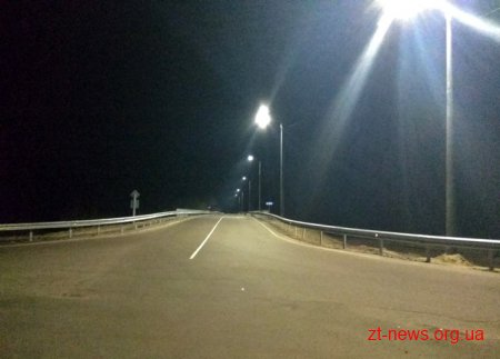 У Хорошівській ОТГ підключили нову мережу вуличного освітлення