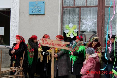 У селі Старий Солотвин презентували оновлену «Хатинку рибалки»