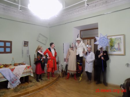 На вихідних житомиряни мали змогу взяти участь у виготовленні різдвяної й новорічної символіки