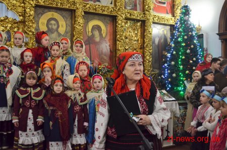 Сотні житомирян відвідали Обласний дитячий фольклорний фестиваль «Янголи віншують»